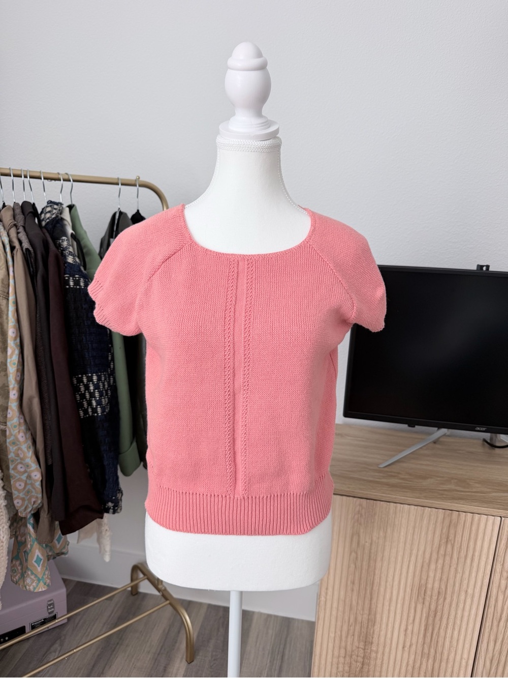Women's Pink Short-Sleeve Knit Sweater